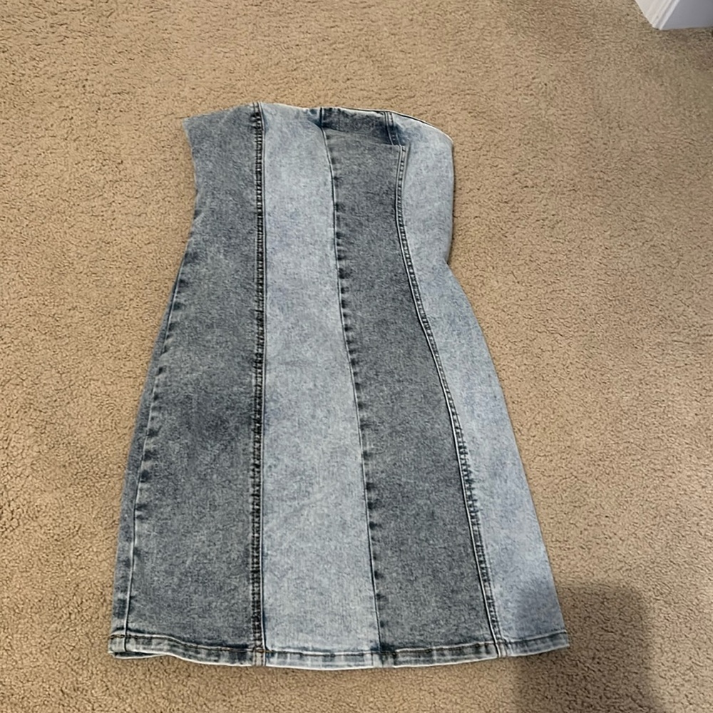 Strapless denim dress